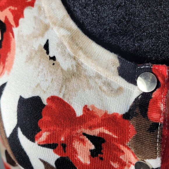White House Black Market Red Floral Button Down Cardigan - XL - Picture 5 of 12